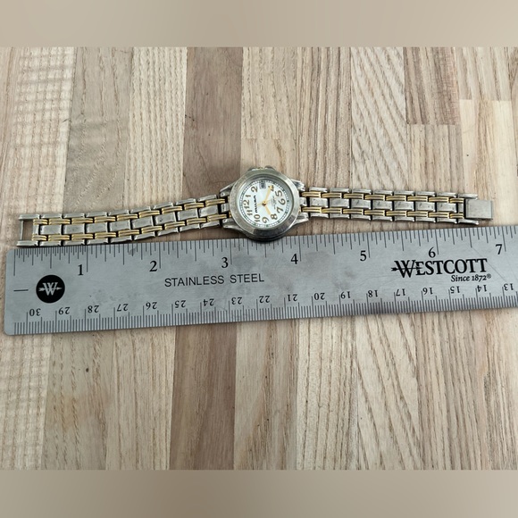 Milan Ladies Watch Two Tone Bracelet Silver Dial Date Window - Picture 11 of 11